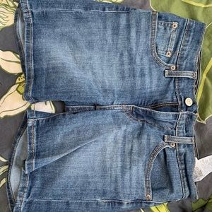 Levi Jean Shorts